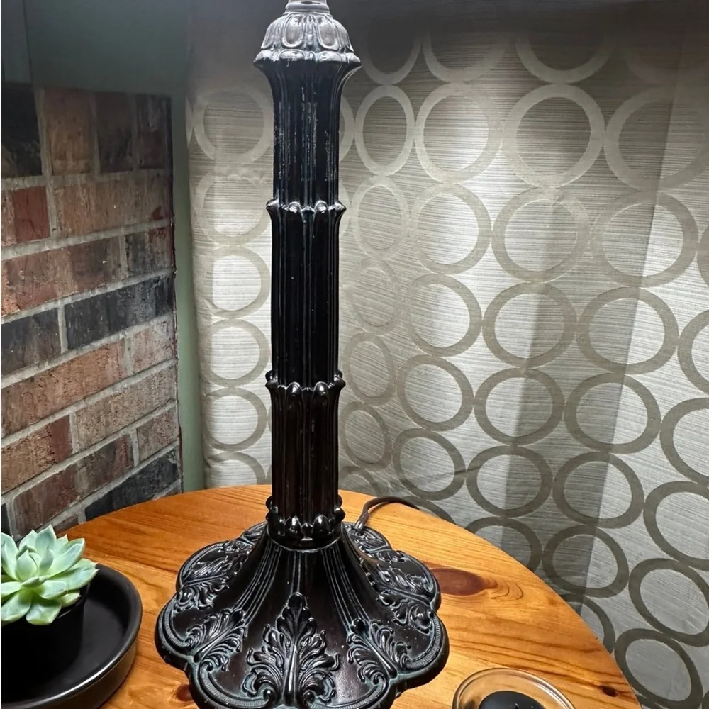 Vintage Mid-Century Demask Satin Table Lamps Pair - Hollywood Regency 60s